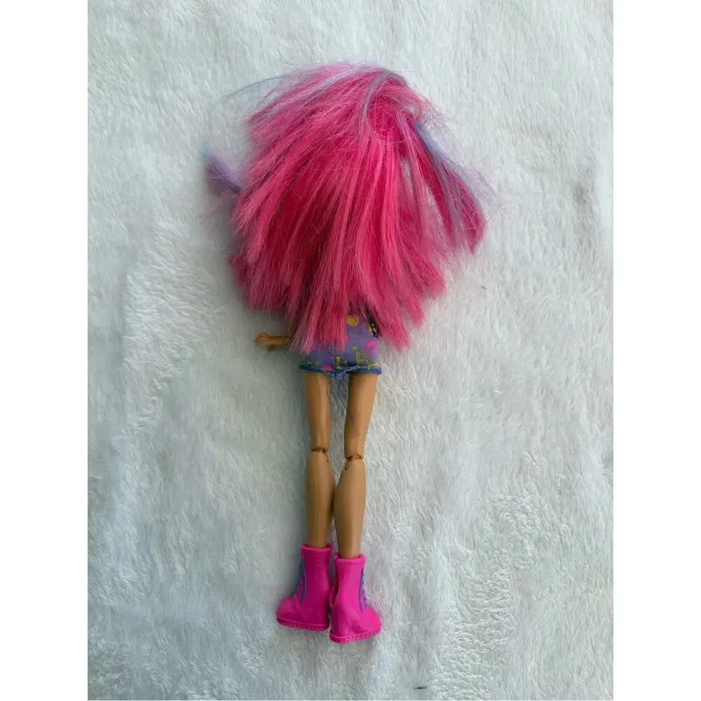 Monster High Howleen Wolf doll creepateria clothes boot
